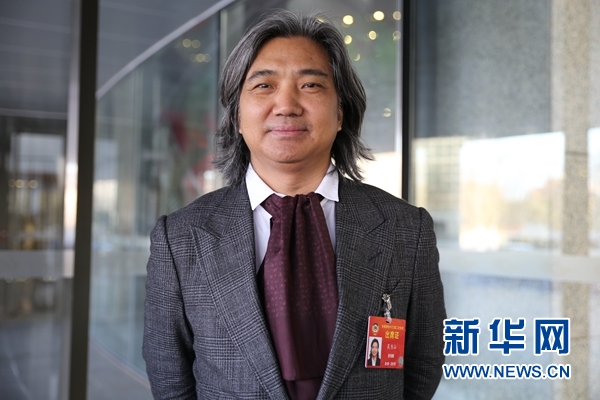 全國(guó)政協(xié)常委、中國(guó)美術(shù)館館長(zhǎng)吳為山：加強(qiáng)新時(shí)代美育
