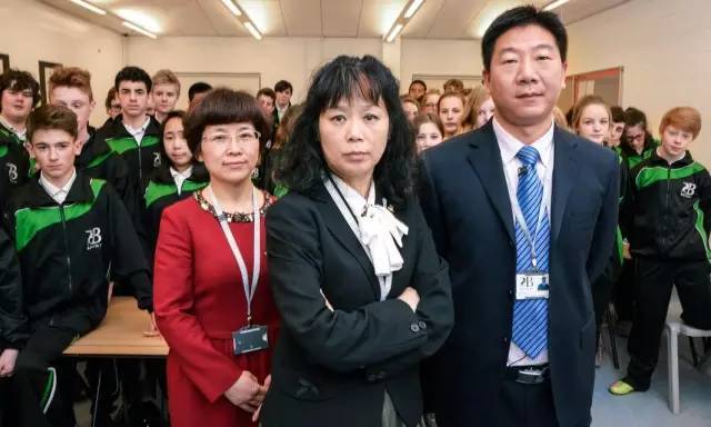 英國人出3.5億高價(jià)，只為買一張中國的九九乘法表
