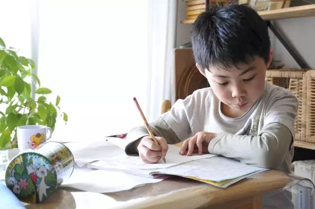 中國(guó)孩子已經(jīng)變了，老師和家長(zhǎng)卻還沒跟上